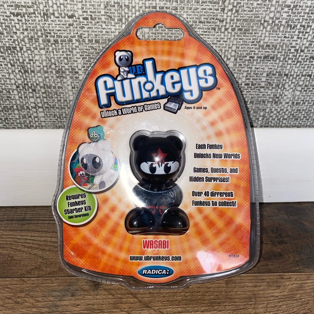New Rare Radica UB Funkeys WASABI Ninja Mattel Unlock A World Of Games Fun Keys